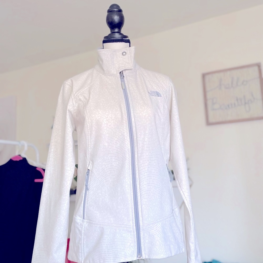 Northface cream jacket with gray detail size S